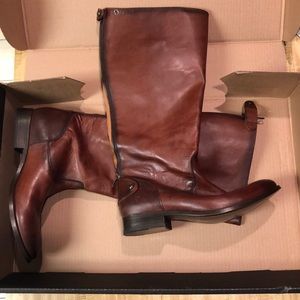 Women’s Frye Melissa Button Back Zip Boot